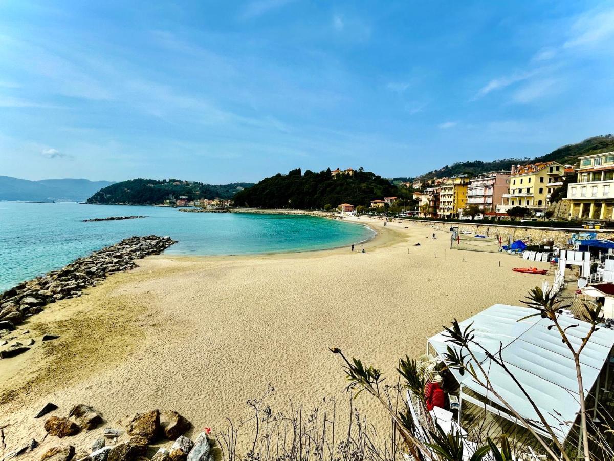 Apartamento Il Sogno Dei Poeti Lerici Exterior foto