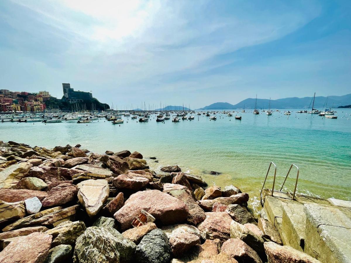 Apartamento Il Sogno Dei Poeti Lerici Exterior foto